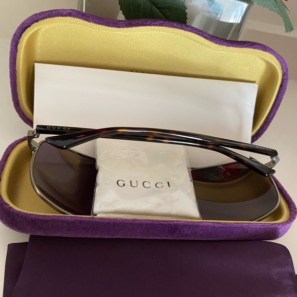 🔥Brand new GUCCI 66mm Navigator Sunglasses🔥 - Picture 12 of 14